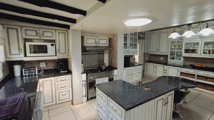 4 Bedroom Property for Sale in Vaalpark Free State